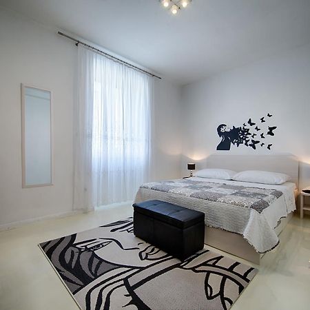 Apartment Jure Vis Eksteriør bilde